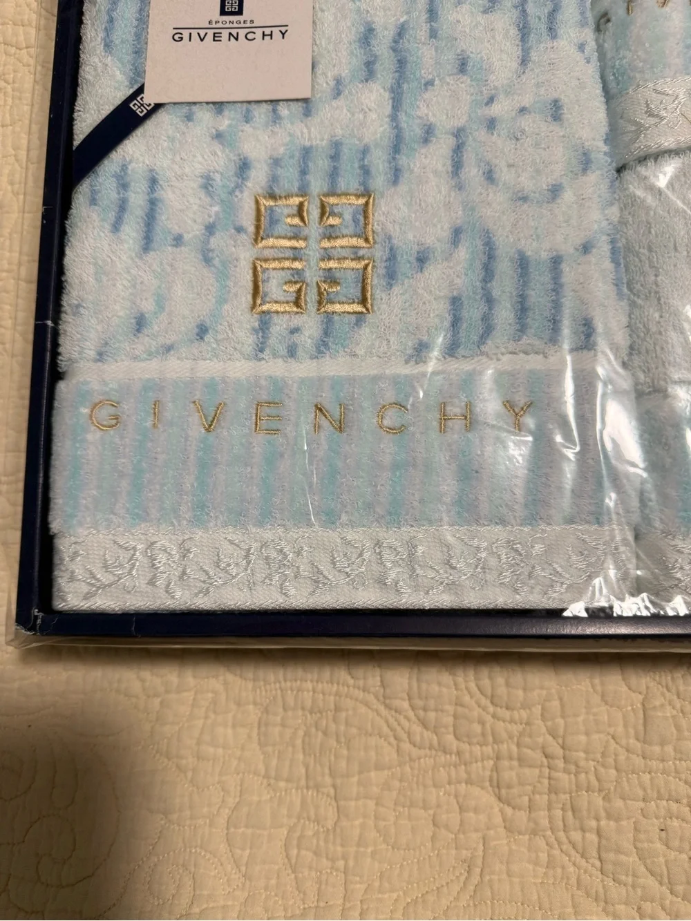 Givenchy Light Blue and White Embroidered Logo Towel 4 piece Gift Set! NWB